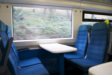 train seat_01