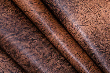 Natural folded ribbed brown cow leather	
