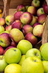 Fresh apples, USA