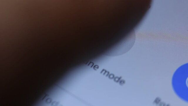 Bluetooth and other toggle icons on a smartphone display 
