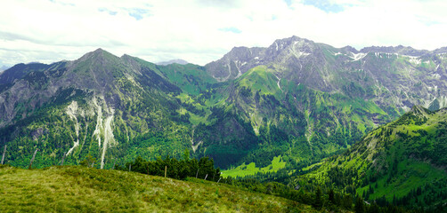 Naklejka na ściany i meble Panorama Bergwanderung