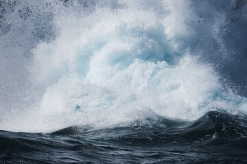 wave breaking on the blue sea