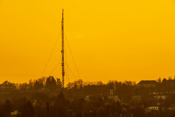 Sendemast bei Sonnenuntergang