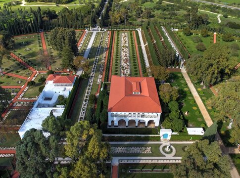 Mansion of Bahj&iacute; (Baha'i Holy Place) and the Shrine of Bah&aacute;'u'll&aacute;h