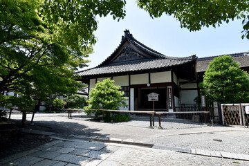Fototapeta premium 青蓮院門跡 大玄関の建物 京都市
