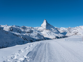 Matterhorn im Wallis im Winter