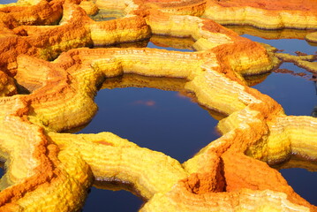 エチオピアのダナキル砂漠にあるダロル火山