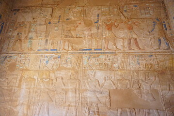 Fototapeta na wymiar エジプトのルクソールにあるカルナック神殿