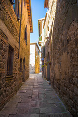 Fototapeta na wymiar A street in the historic medieval village of Santa Fiora in Grosseto Province, Tuscany, Italy 