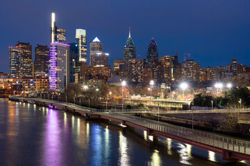 Fototapeta na wymiar Scene of Philadelphia cityscape river side at the twilight time, USA downtown skyline,pennsylvania, United state of america, Architecture and building,travel with tourist concept