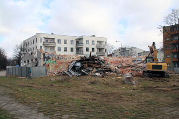 Wyburzanie Hali RZO Radoskór  Radom 
