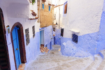 モロッコのシャウエンにあるメディナ青の街