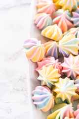 Unicorn meringue cookies