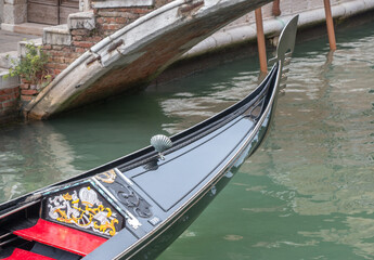 Fototapeta na wymiar detail of gondola in venice, italy