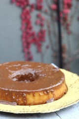 Budín de pan con dulce de leche