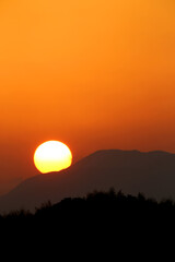 沈む夕陽