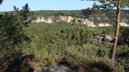Sächsische Schweiz Wanderung in Gebirge