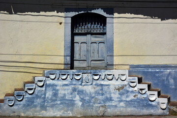 Paisajes y detalles de la ciudad colonial de León, en el noroeste de Nicaragua
