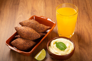 Kibbeh - The traditional Arabian snack, known in Brazil as Quibe (kibe).
