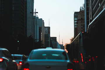 Fototapeta na wymiar traffic in the city