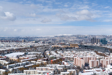 Obraz premium Ankara, Turkey - February 16 2021: .Panoramic Ankara view with Anitkabir in winter time.