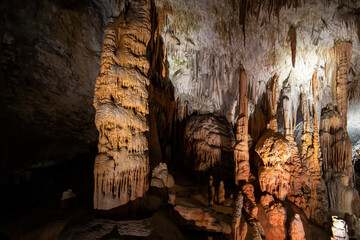 Postojna cave huge pillar, Slovenia 2020, Postojna jama