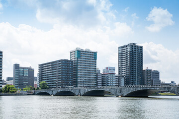 Fototapeta na wymiar Landscape of Niigata city with river, Japan_04