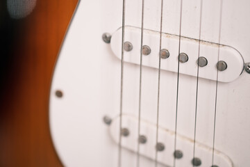 ギターの弦のアップ素材