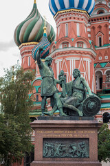 Fototapeta na wymiar Monument citizen Minin and Prince Pozharsky on Red Square
