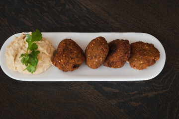 Falafel with Hummus, homemade hummus dip, chickpea recipe