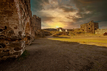 STREET CASTLE; Turkey's most beautiful city of Istanbul, twirls and Ottoman castle built during the...
