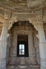 Fototapeta na wymiar Wonderful jain temple Kumbhalgarh fort