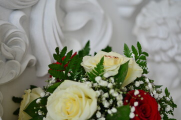 wedding bouquet of roses