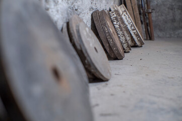 h&aacute;zi k&eacute;szit&eacute;s&uuml; fitness &eacute;s bodybulding eszk&ouml;z&ouml;k.