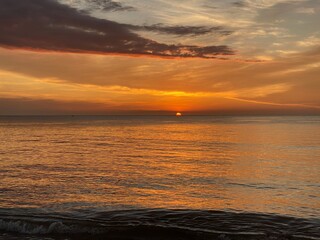 MAR ATARDECER
