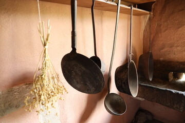 küche, löffel, kochen, utensil, geschirr, isoliert, pan, schöpfkelle, weiß, utensil, metall,...