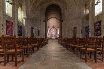 Fototapeta na wymiar The nave of the Abbaye aux Dames in Saintes, France