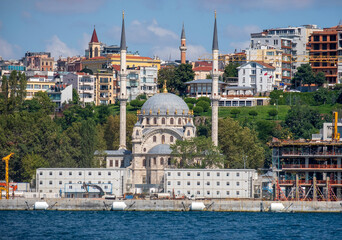 Fototapeta na wymiar Nusretiye mosque, Istanbul,