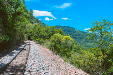 path in the mountains