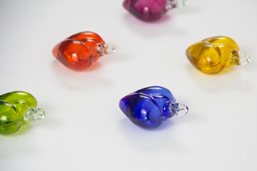 Heart-shaped glass beads, used for crafts and ornaments