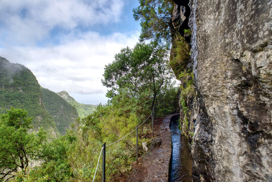 Portugal - Madeira - Levada do Caldeir&atilde;o Verde - HDR
