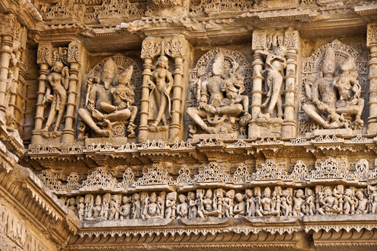 Rani-Ki-Vav Images – Browse 93 Stock Photos, Vectors, and Video | Adobe  Stock