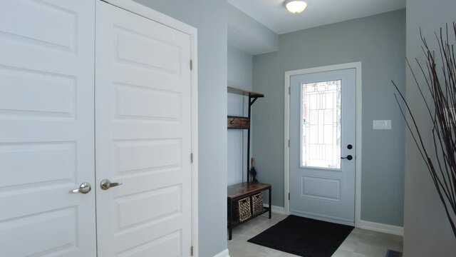 real estate clean home entry way gimbal