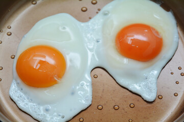 目玉焼き