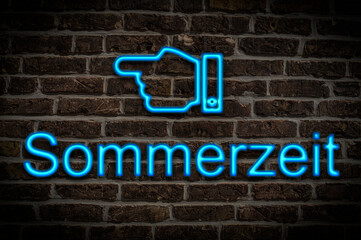 Obraz premium Leuchtreklame Sommerzeit