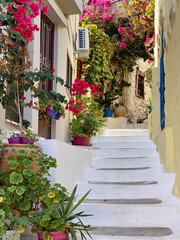 Fototapety  Mała ulica, w mieście Kritsa, Kreta, Grecja