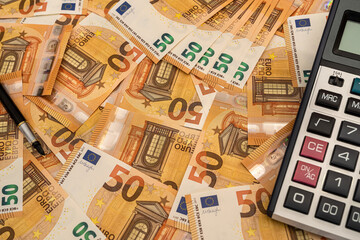 calcualtor on european money as finance background