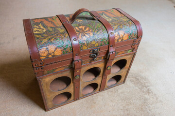 vintage wooden wine holder carrier