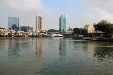 Fototapeta na wymiar buildings and houses at boat quay in singapore