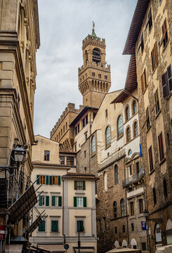 Fototapeta Ancient Florence cityscape and Palazzo Vecchio. View from the Piazza Del Grano street.  Florence , Tuscany,  Italy
